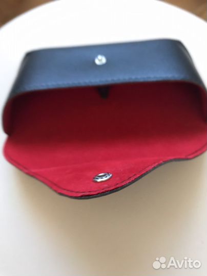 Футляр для очков