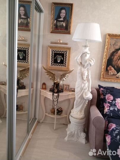 Консольный столик