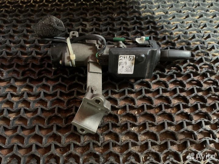 Замок зажигания Opel Antara