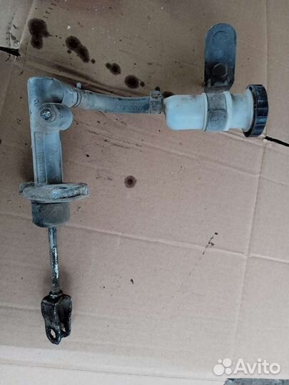 Главный цилиндр сцепления Деу Нексия