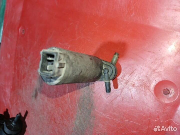 Мотор омывателя Ford Mondeo 2 универсал 1.8I 1999