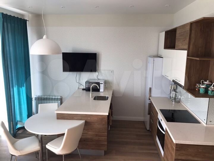 Квартира-студия, 38 м², 1/3 эт.