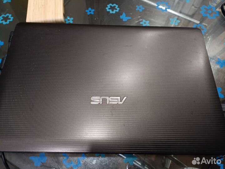 Ноутбук asus
