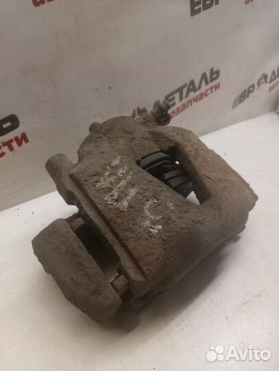 Суппорт тормозной передний левый Opel Vectra B