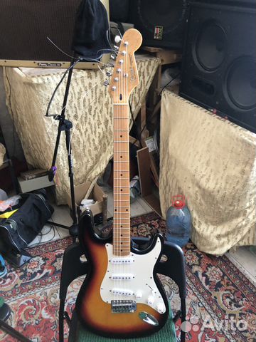 Фендер стратокастер