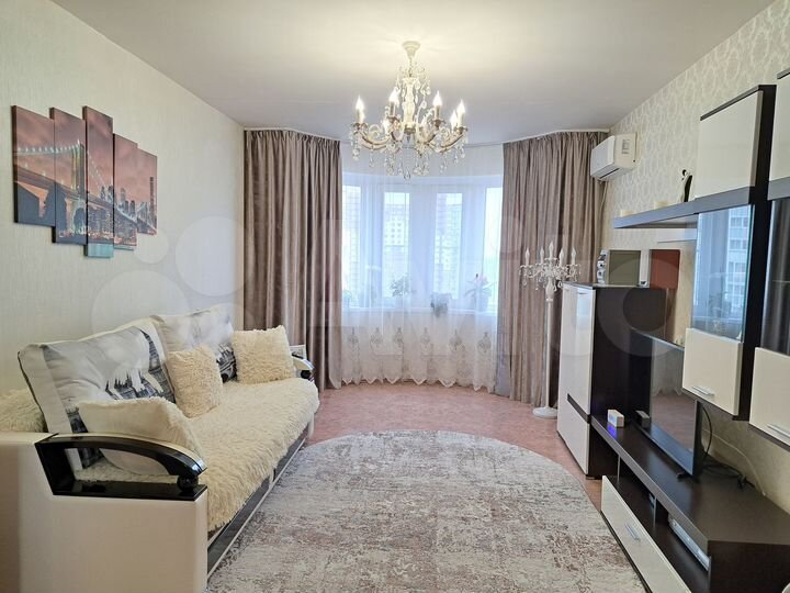 1-к. квартира, 40 м², 7/10 эт.