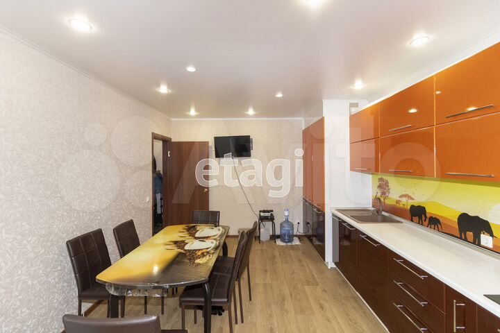 3-к. квартира, 85 м², 4/14 эт.