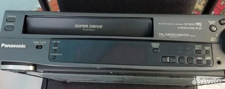 Видеомагнитофон