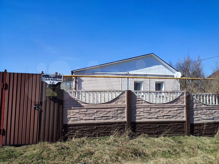 Дом 100 м² на участке 50 сот.