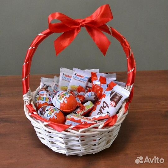 Подарок из киндера