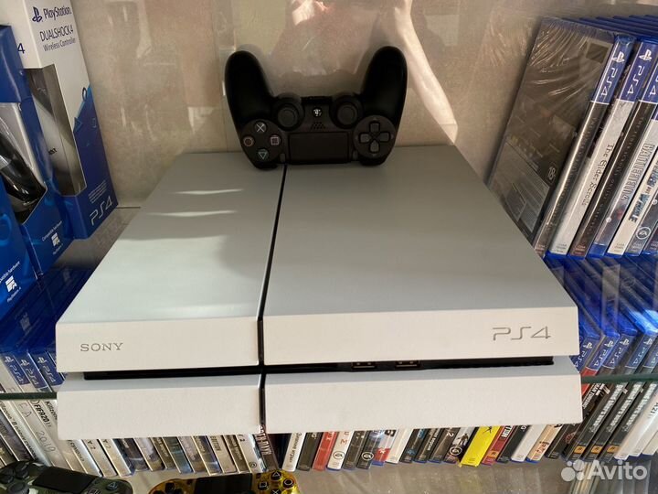 Sony PS4 White