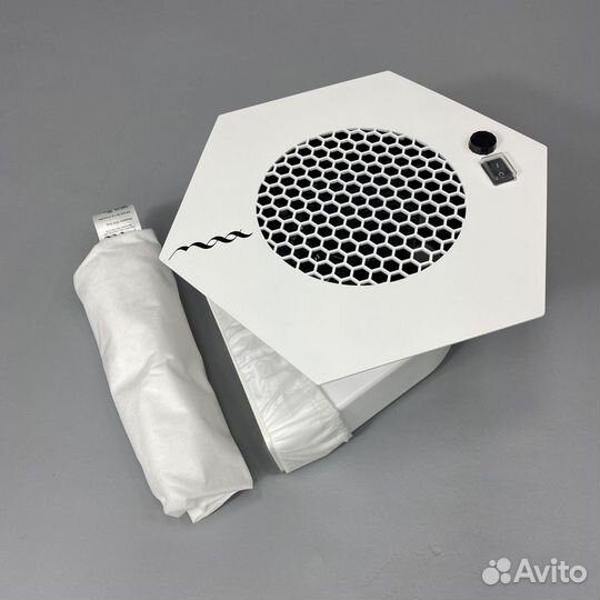 Пылесос для маникюра мах