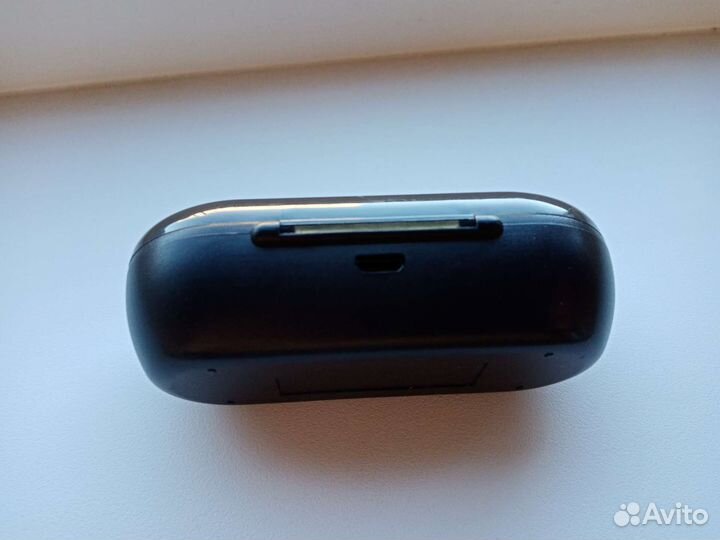 Беспроводные наушники