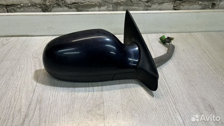 Зеркало правое Volvo S60 1 поколение