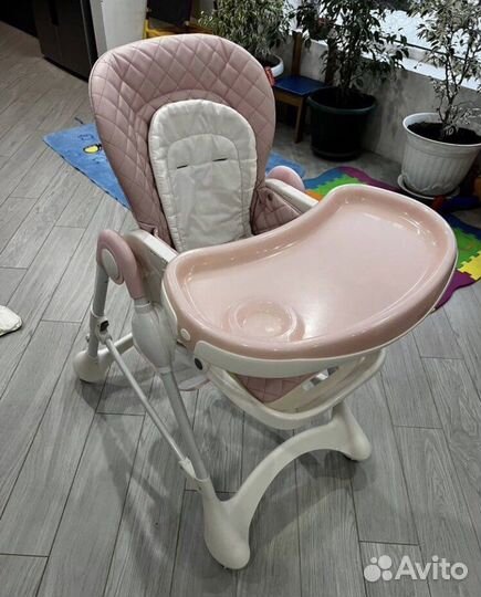 Стульчик для кормления carrello