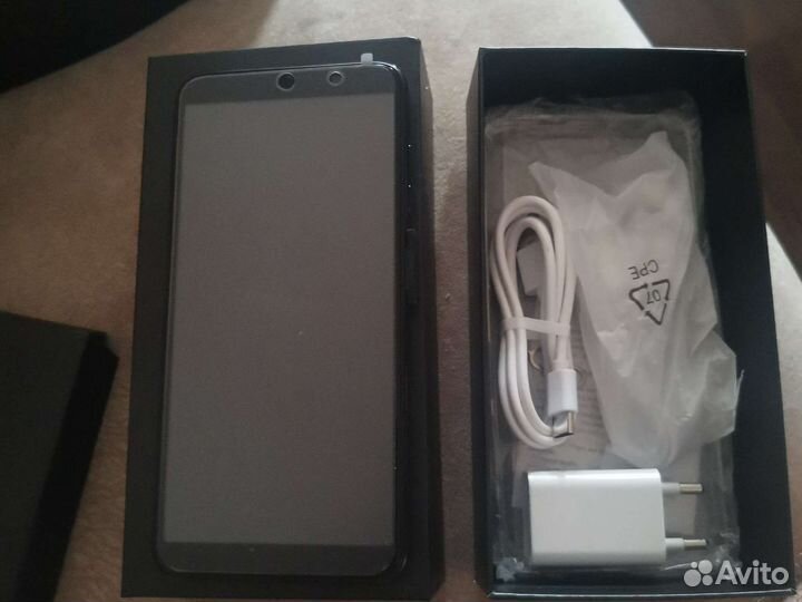 Телефон i 14 pro makc