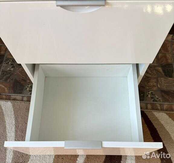 Тумба с раковиной для ванной бу 50см