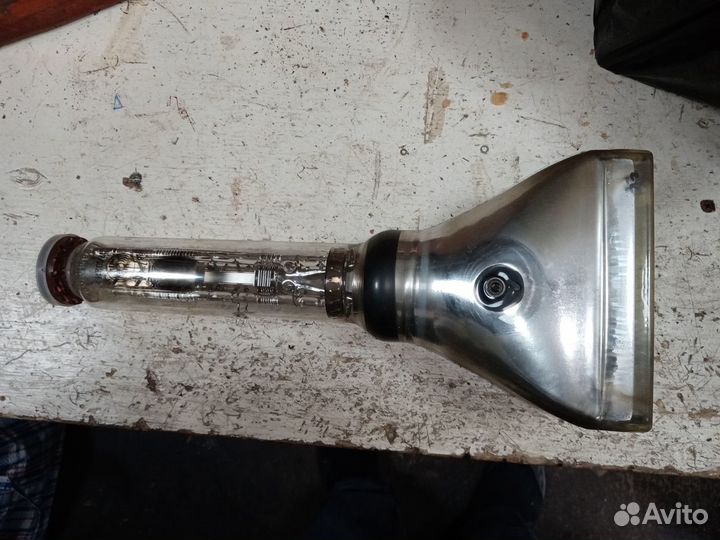 Электронно-лучевая трубка 17ло2и