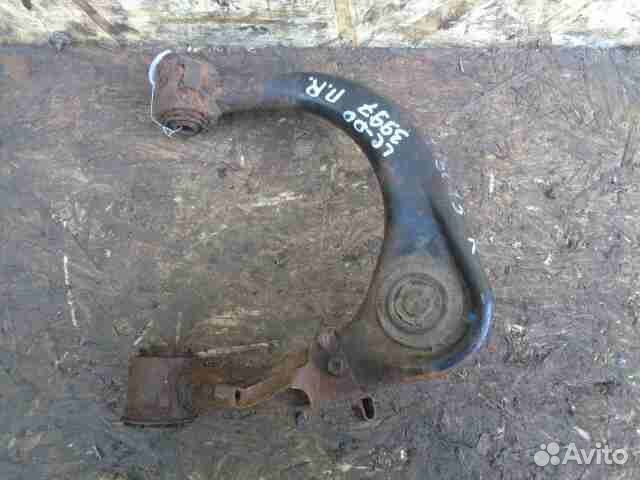 Рычаг передний правый верхний Toyota Land Cruiser