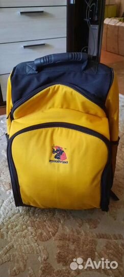 Рюкзак -холодильник -бар новый