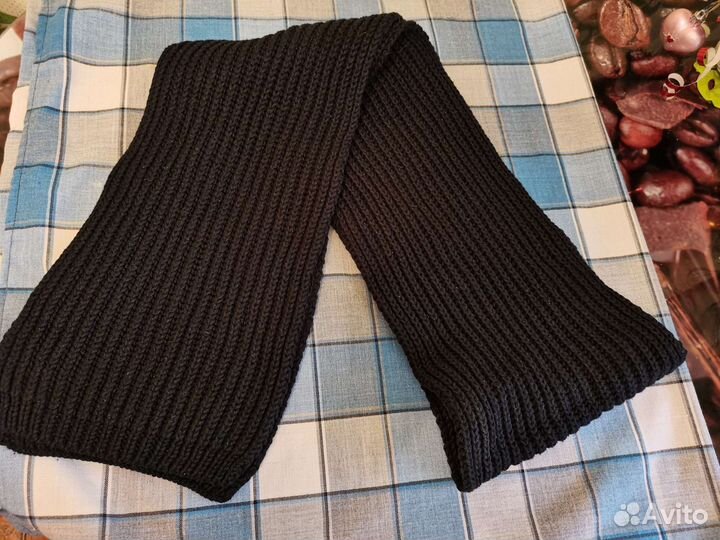 Комплект шапка и шарф для девушек