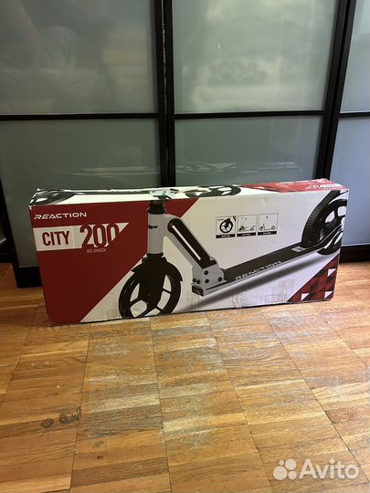 Самокат Reaction city 200