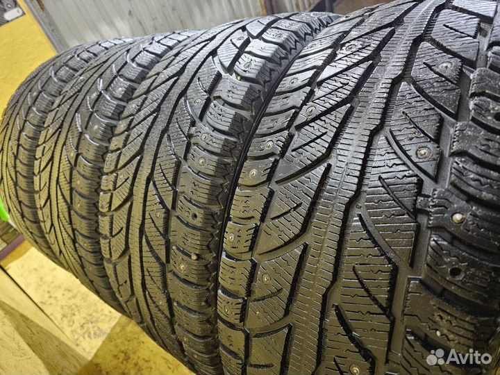 Cooper Weather-Master WSC 235/50 R18 97T