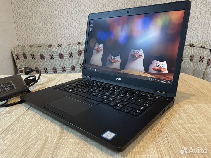 Мощный ноутбук Dell i5-7/8gb/SSD-диск/FullHD-экран