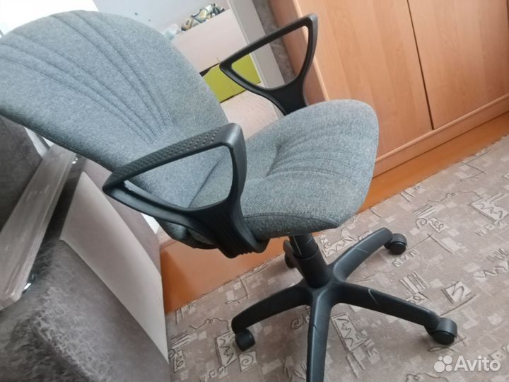 Компьютерное кресло