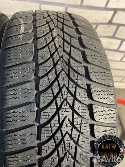 Dunlop SP Winter Sport 4D 205/45 R17 88V