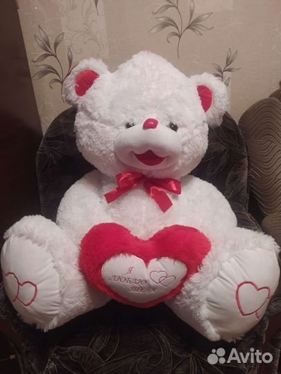 Плюшевый медведь