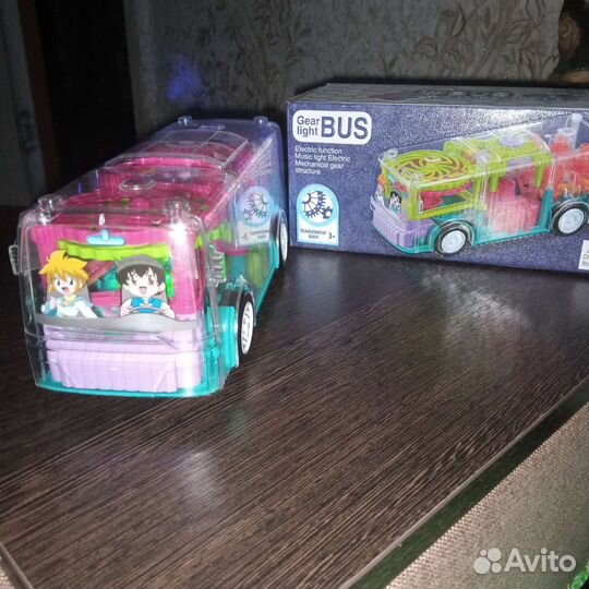 Игрушка автобус