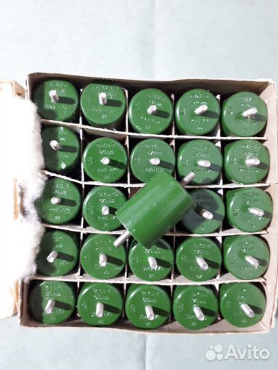 Новые конденсаторы / СССР