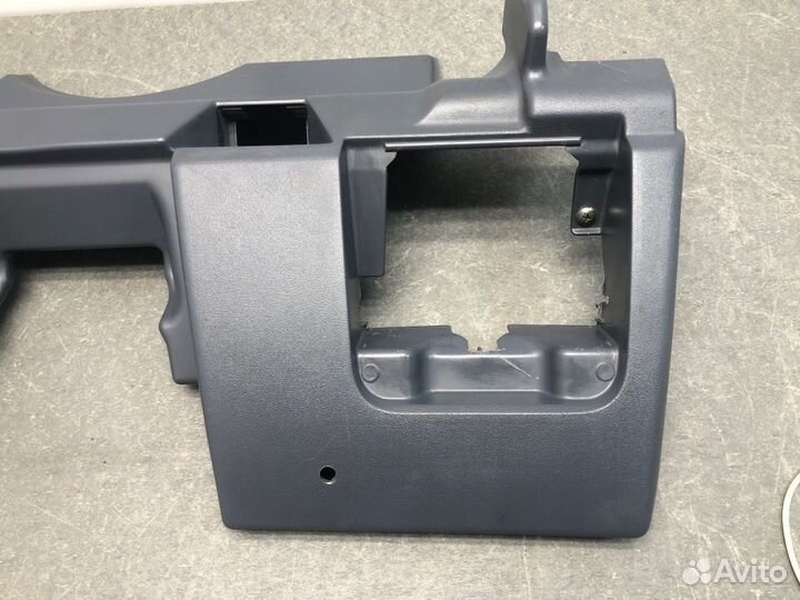 Накладка торпедо левая Nissan Almera N16 QG15DE