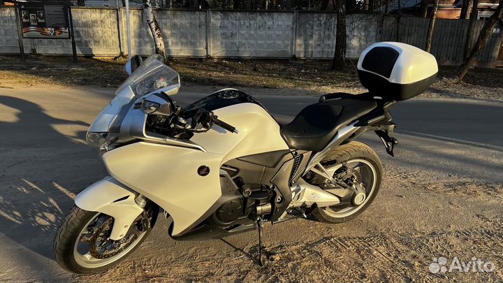 Honda VFR 1200 Спорт-Турист