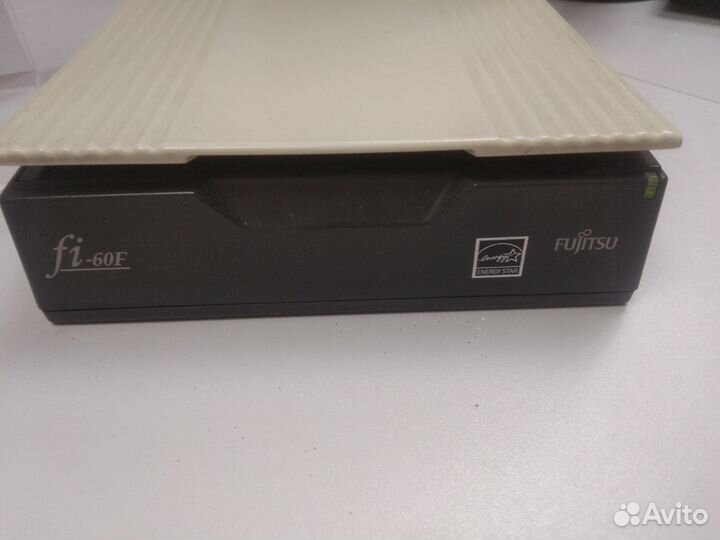 Сканер Fujitsu FI-60F