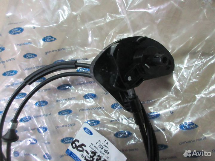 Трос капота Ford Focus 3