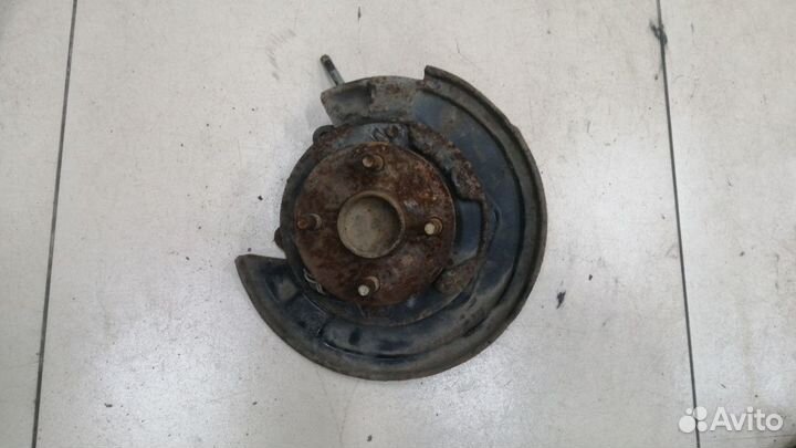 Кулак задний правый Lifan Solano