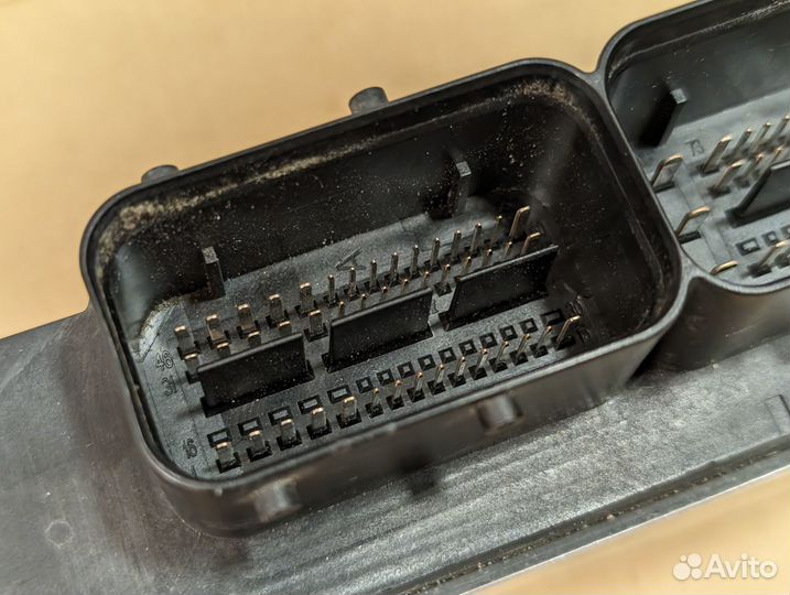 Блок управления двигателем VW Polo седан