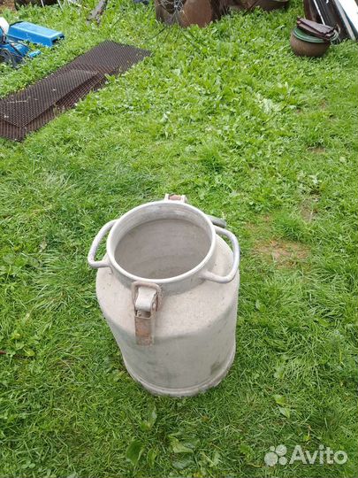 Молочный алюминиевый бак