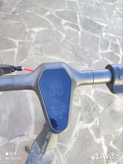 Самокат взрослый электрический бу