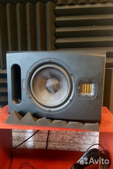 Студийные мониторы adam F7