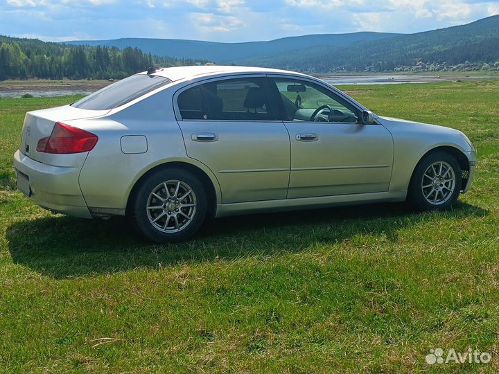 Nissan Skyline 2.5 AT, 2001, 250 000 км