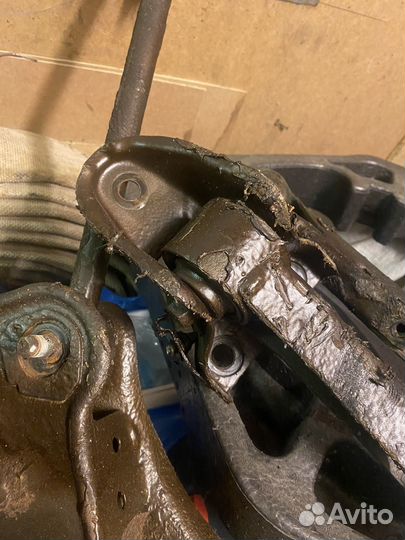Балка задняя и рычаги подвески Subaru Forester sg5