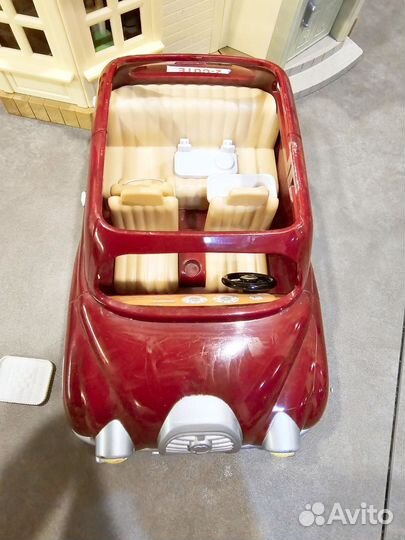 Sylvanian families красный семейный автомобиль