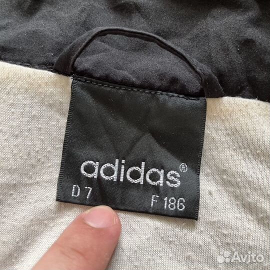 Ветровка adidas