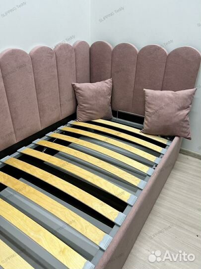 Детская кровать от 3 лет мягкая