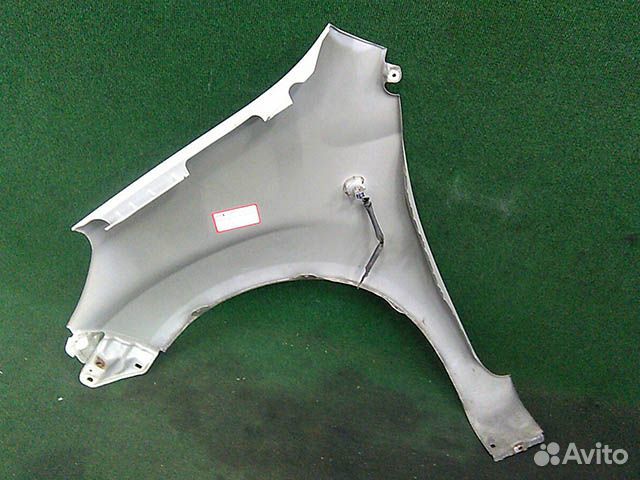 Крыло переднее правое Toyota Passo