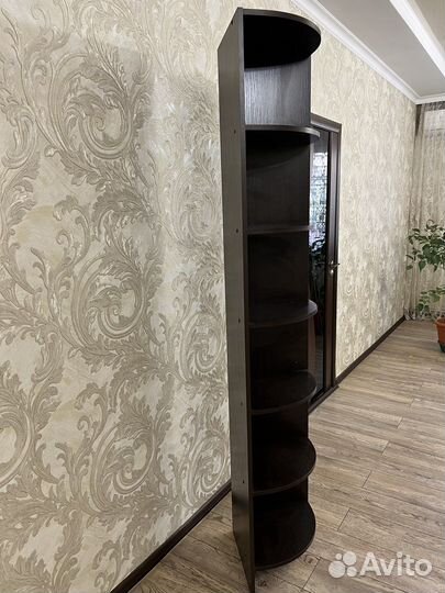 Угловой стеллаж