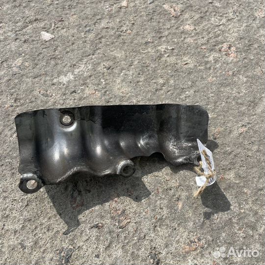 Тепловой экран Фольксваген Т4 2,5 TDI